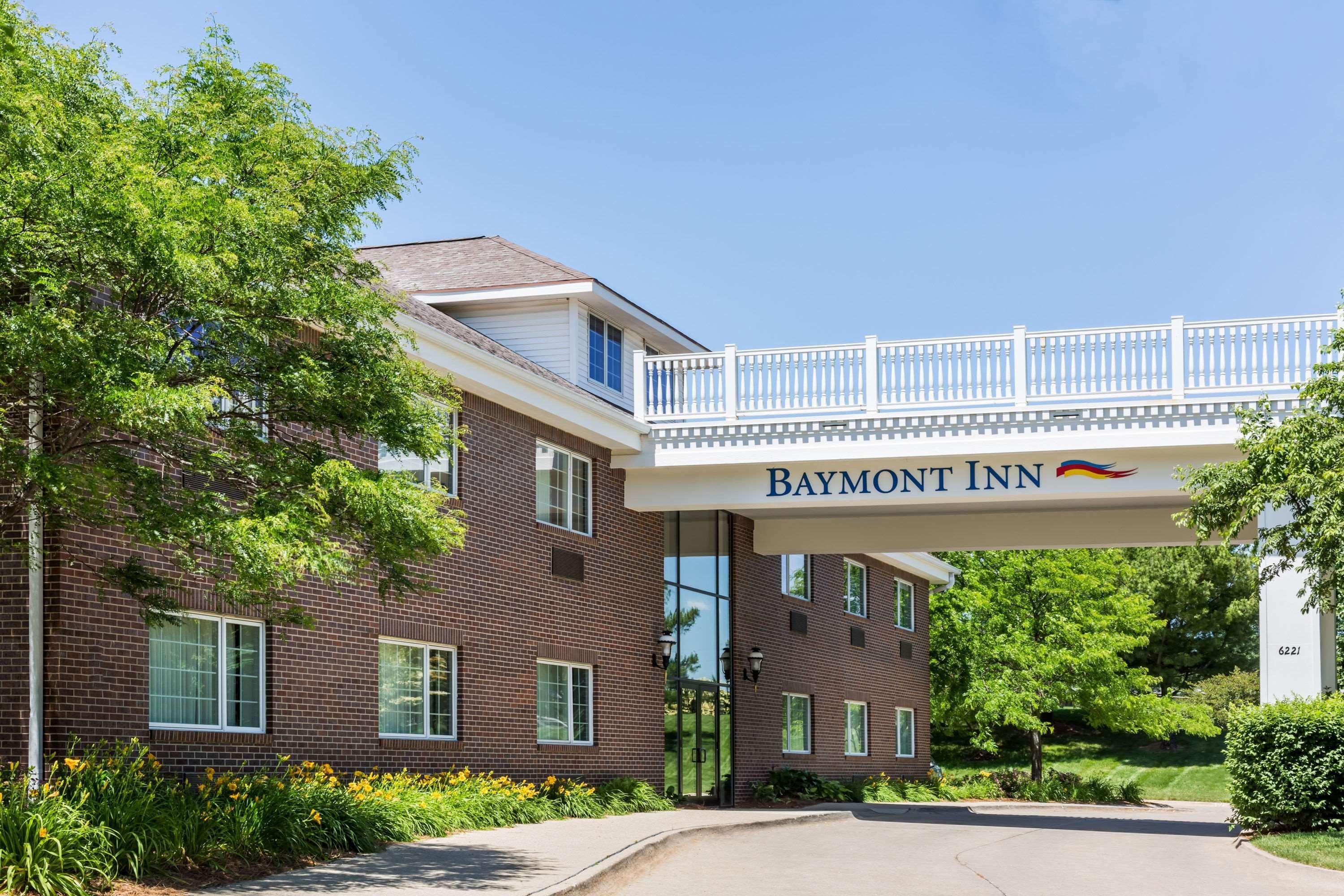 Baymont By Wyndham Des Moines Airport Hotel Exterior foto