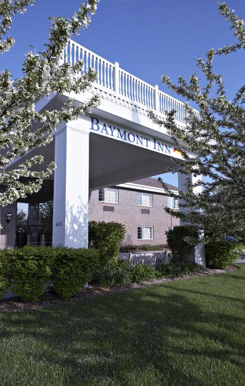 Baymont By Wyndham Des Moines Airport Hotel Exterior foto